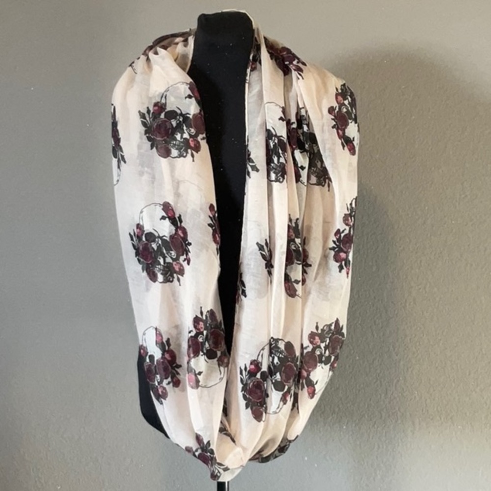 Skull roses infinity scarf
